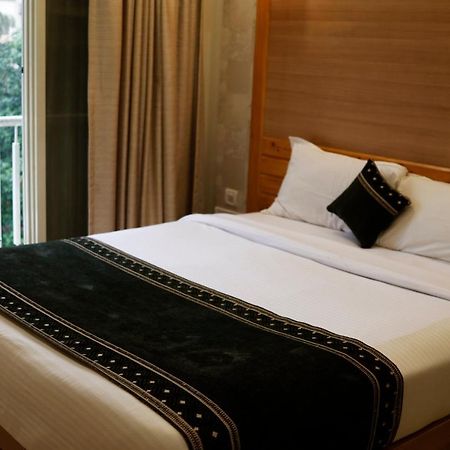 The Myriad Hotel Bhayandar Εξωτερικό φωτογραφία