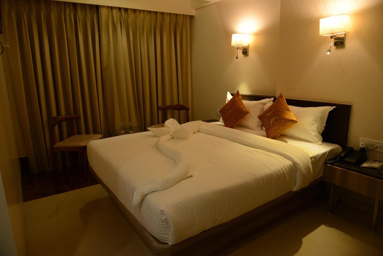 The Myriad Hotel Bhayandar Εξωτερικό φωτογραφία